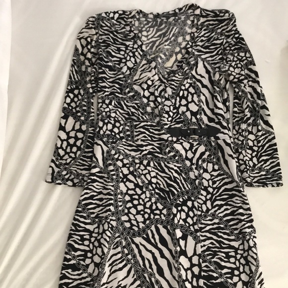 Black and white animal print wrap dress - Picture 3 of 3